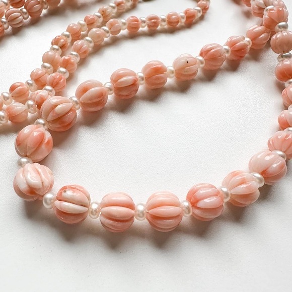 Vintage Graduated Watermelon Carved Angel Skin Coral pearl 14k Necklace 32” L - Picture 5 of 7